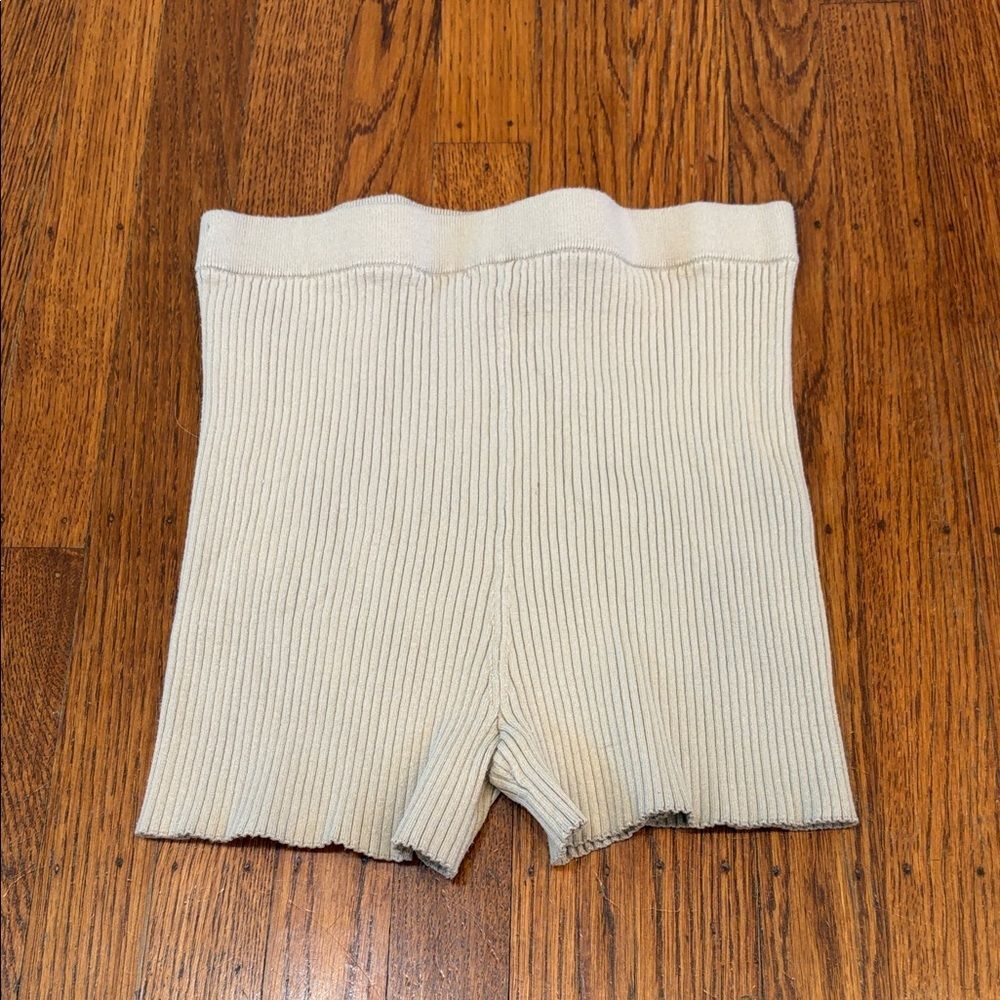 H&M Stretch Ribbed‎ Taupe Shorts – Women's Small